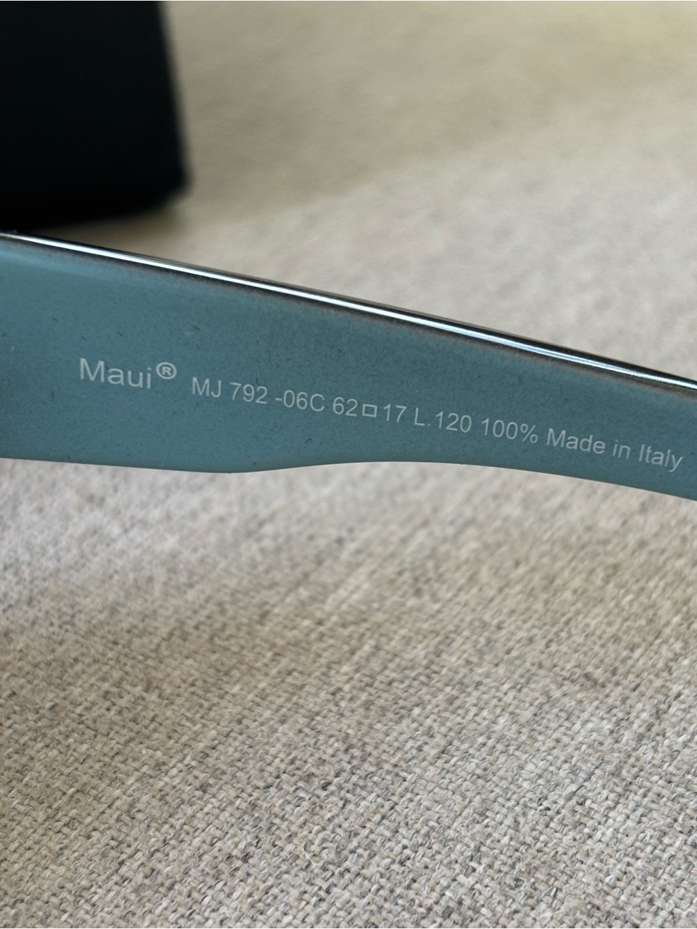❤️SALE ❤️ Maui Jim Barrier Reef Sunglasses - Picture 3 of 10